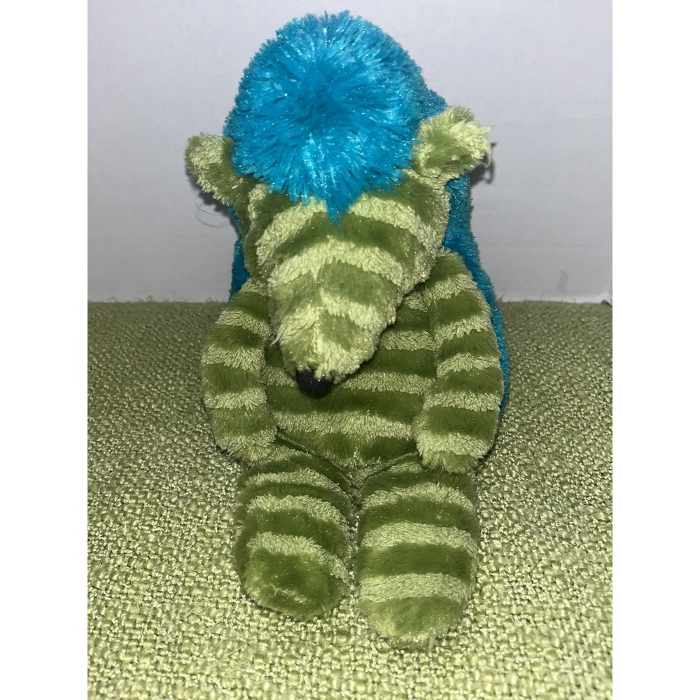Midwest Cbk Hedgehog , Sings , Works , 2012 ,‎ Sings "I Can't Help Myself " Vtg
